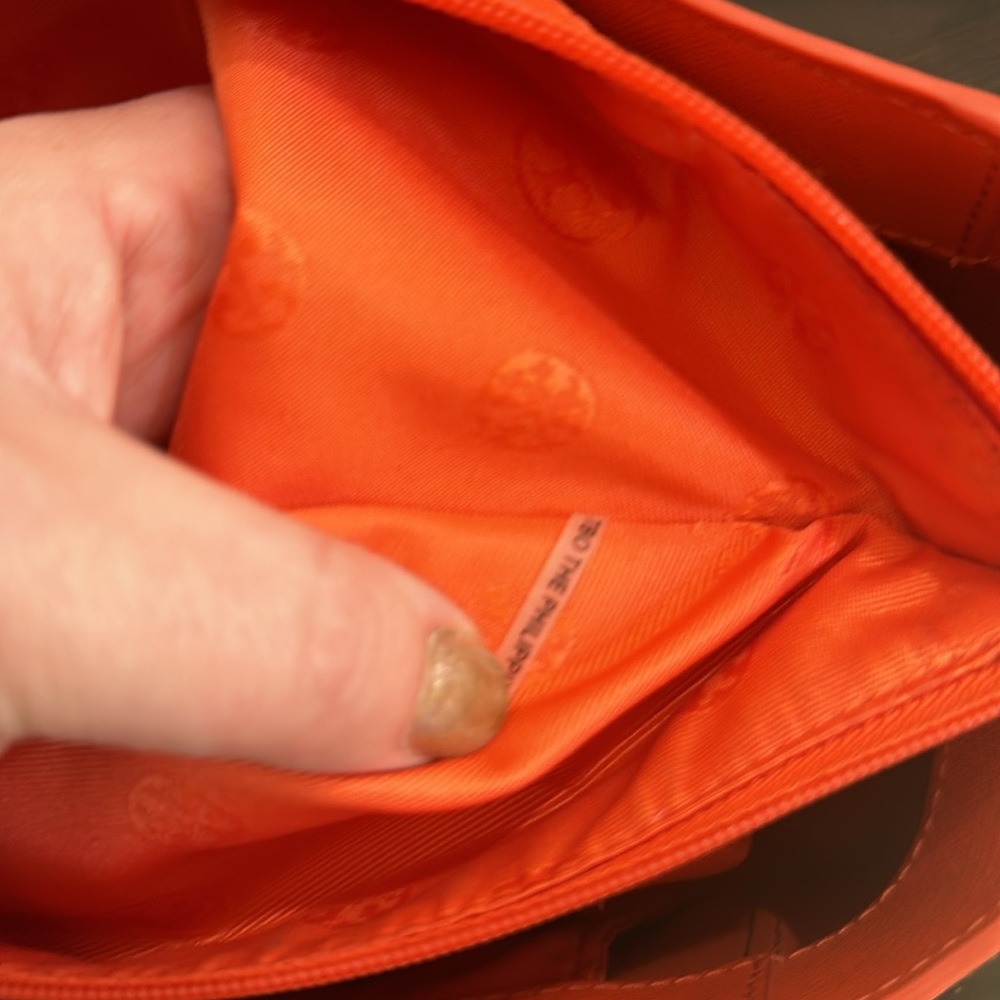 Tory Burch York tote - Picture 9 of 16